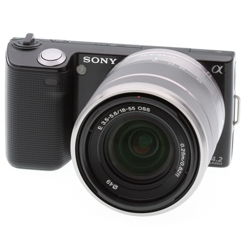 Sony NEX-5 14.2M + 18-55mm, B
